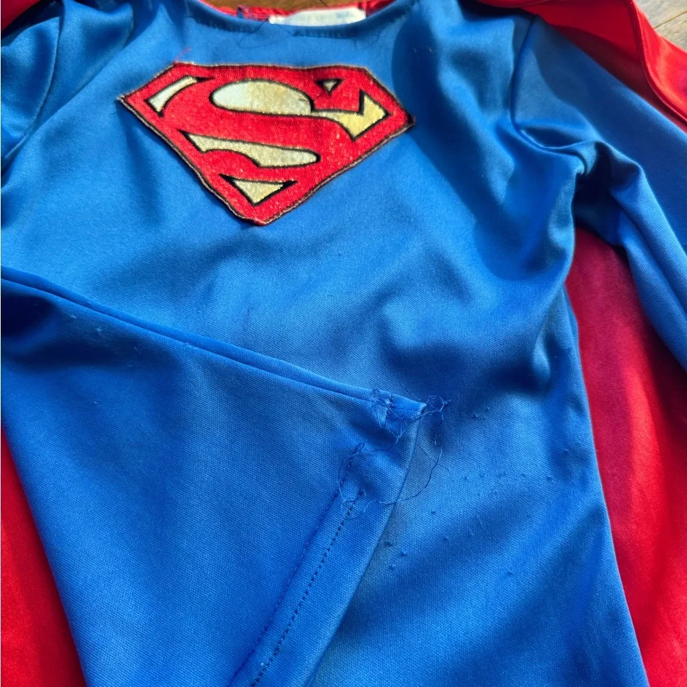 Used Supergirl costume by Pottery Barn Kids. Size 2-3Y - Picture 3 of 9